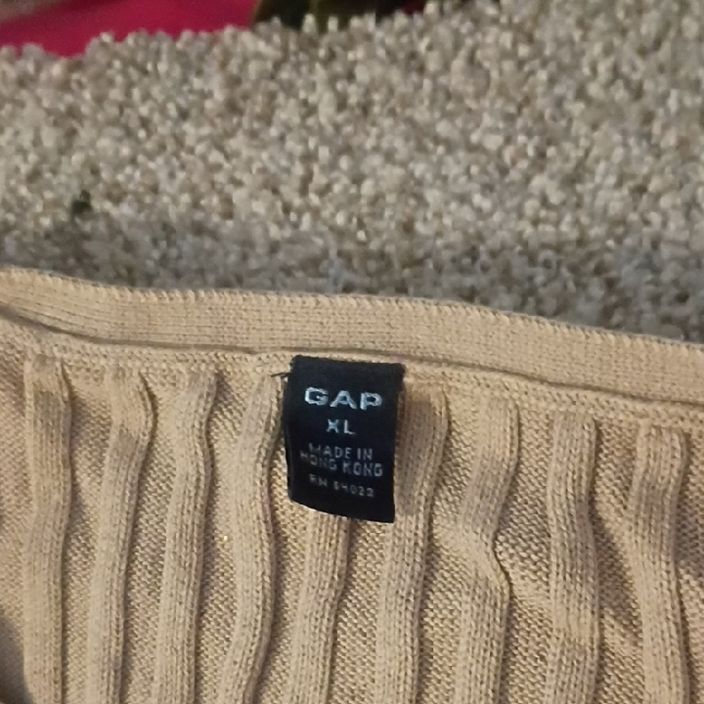 GAP Tan Ribbed Knit Top - Picture 2 of 5